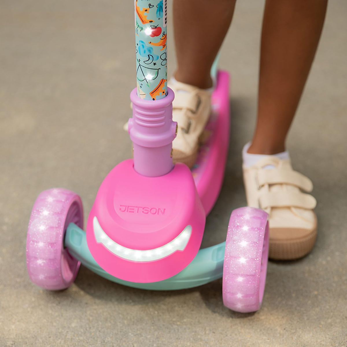 Kids Kick Scooter with LED Lights and Light-Up Wheels F160011