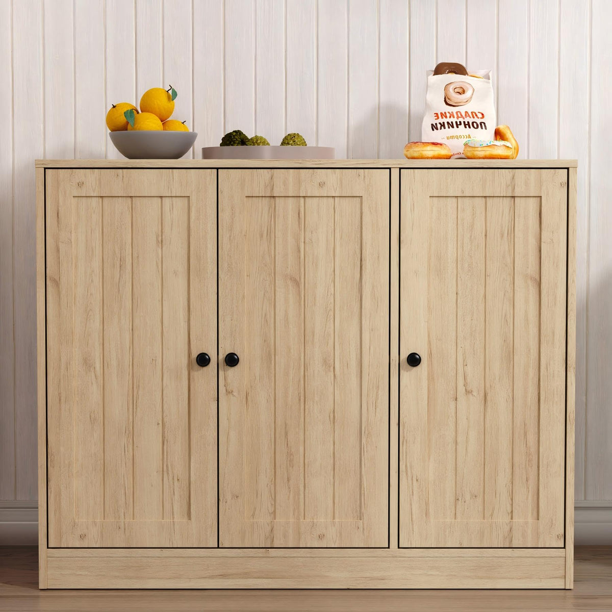 Buffet Cabinet with 3 Doors and Adjustable Shelf Z950