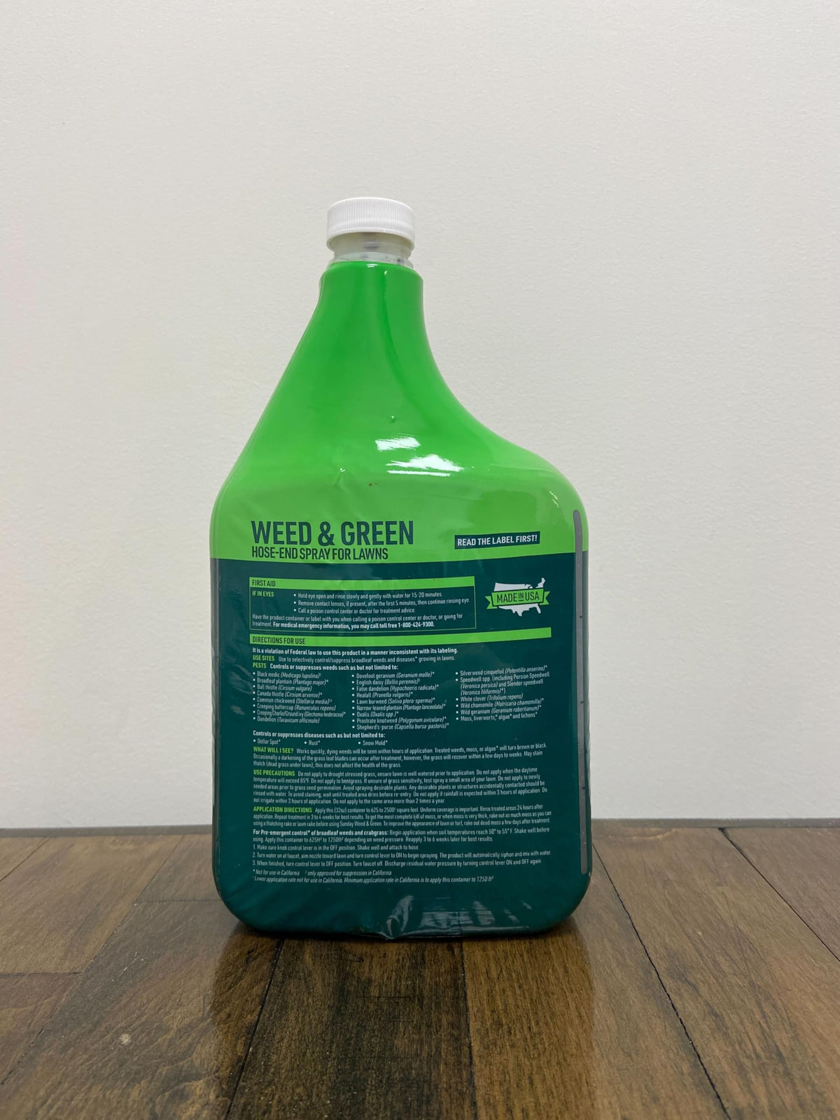 Liquid Weed & Feed 5,000 Sq Ft S637