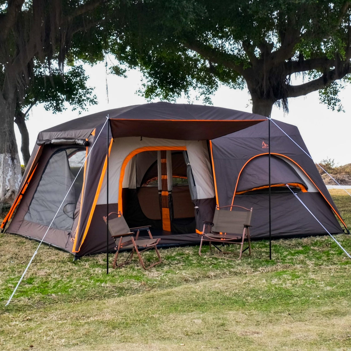 Extra Large 12 Person 2 Room 3 Door Waterproof Double Layer Cabin Tent R794288